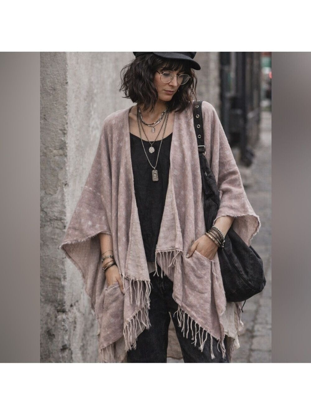 Gentle Fawn Hermosa Fringe Poncho Shawl ML Blush Pink Lagenlook Boho Wrap Kimono